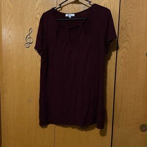 Jennifer Lopez Red 3 Hole Shirt Size XL